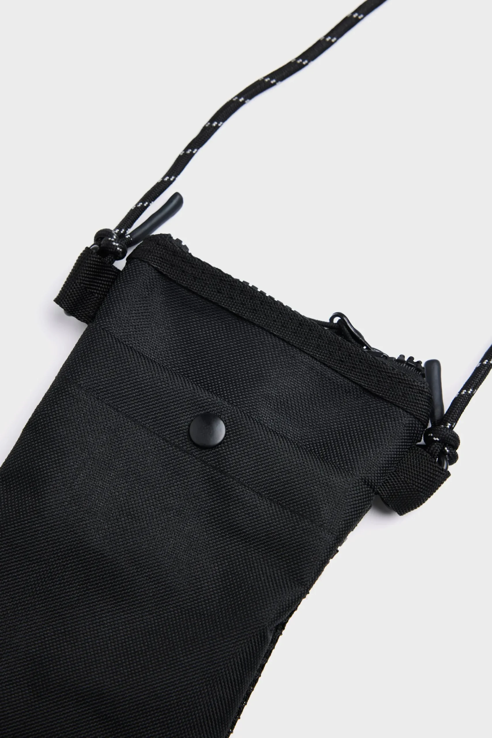 Hot STRONGER Crossbody Net Bag Black