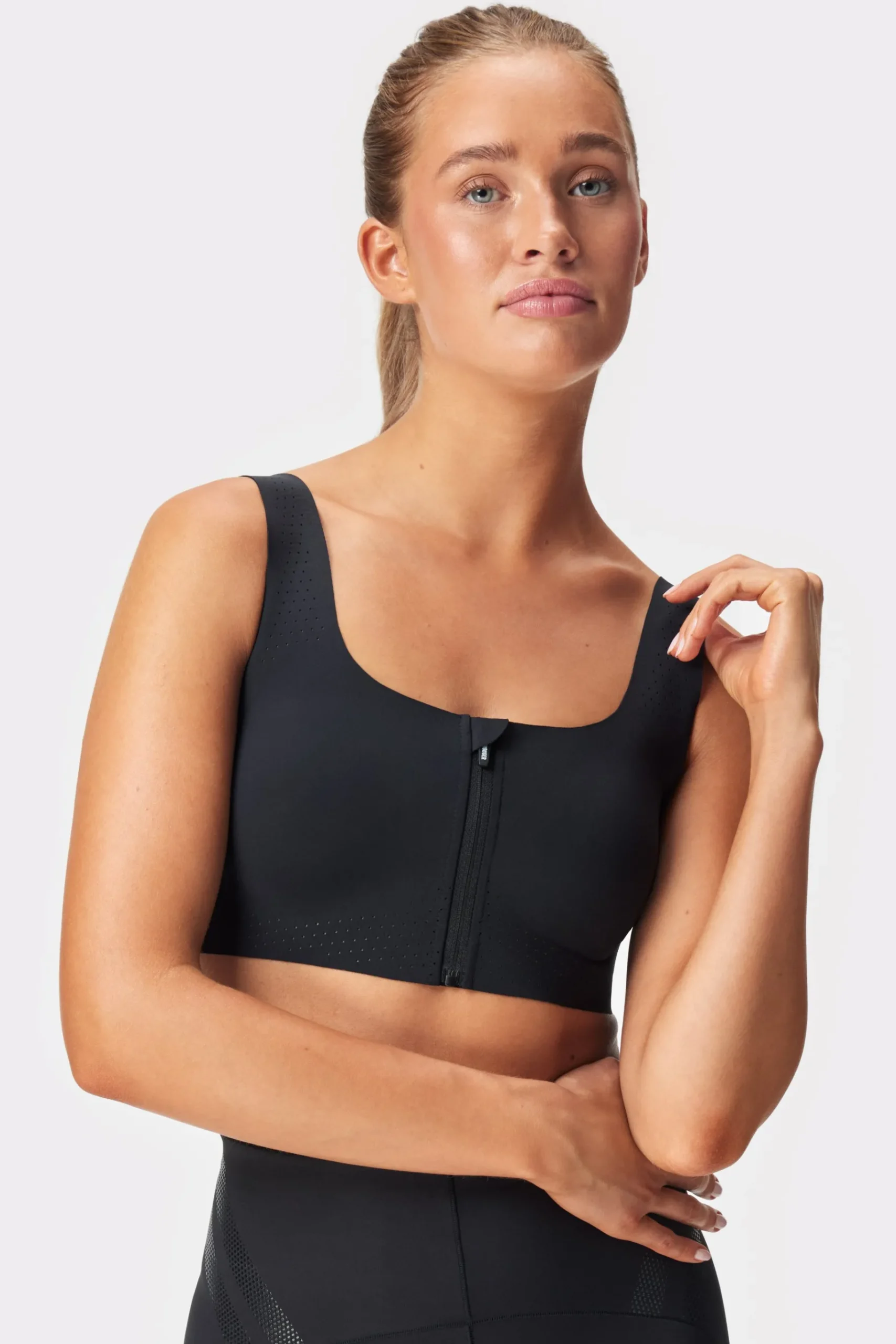 Hot STRONGER Lasercut Zip Sport Bh Black