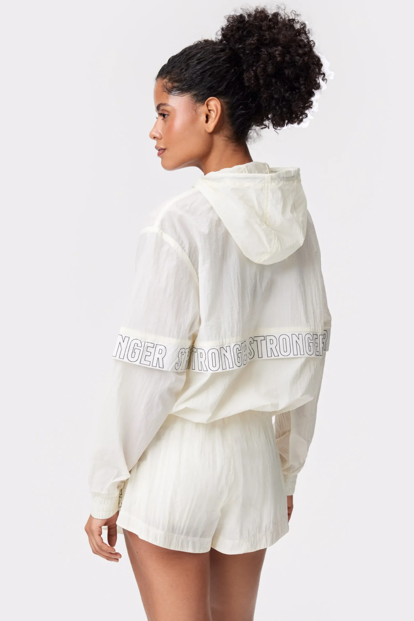 Outlet STRONGER Logo Wind Anorak Jas Whisper White