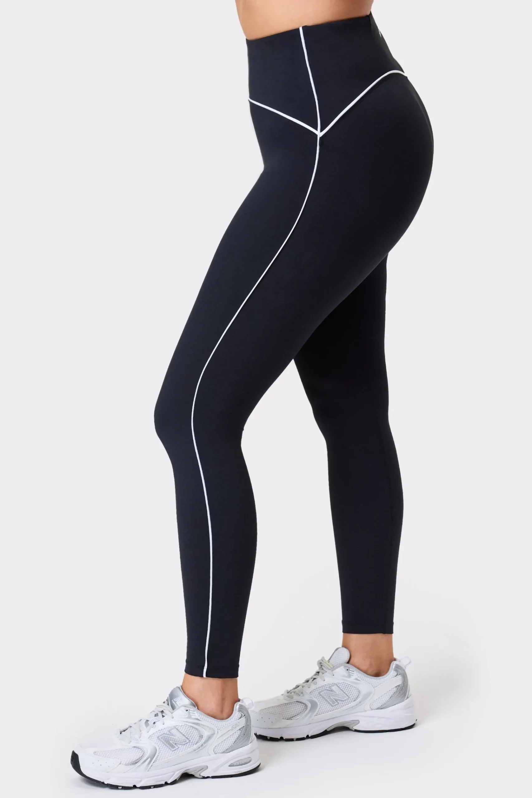 Clearance STRONGER Piping Legging Black