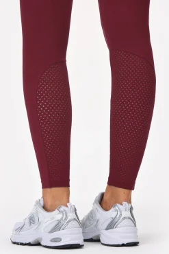 Online STRONGER Power Legging Zinfandel