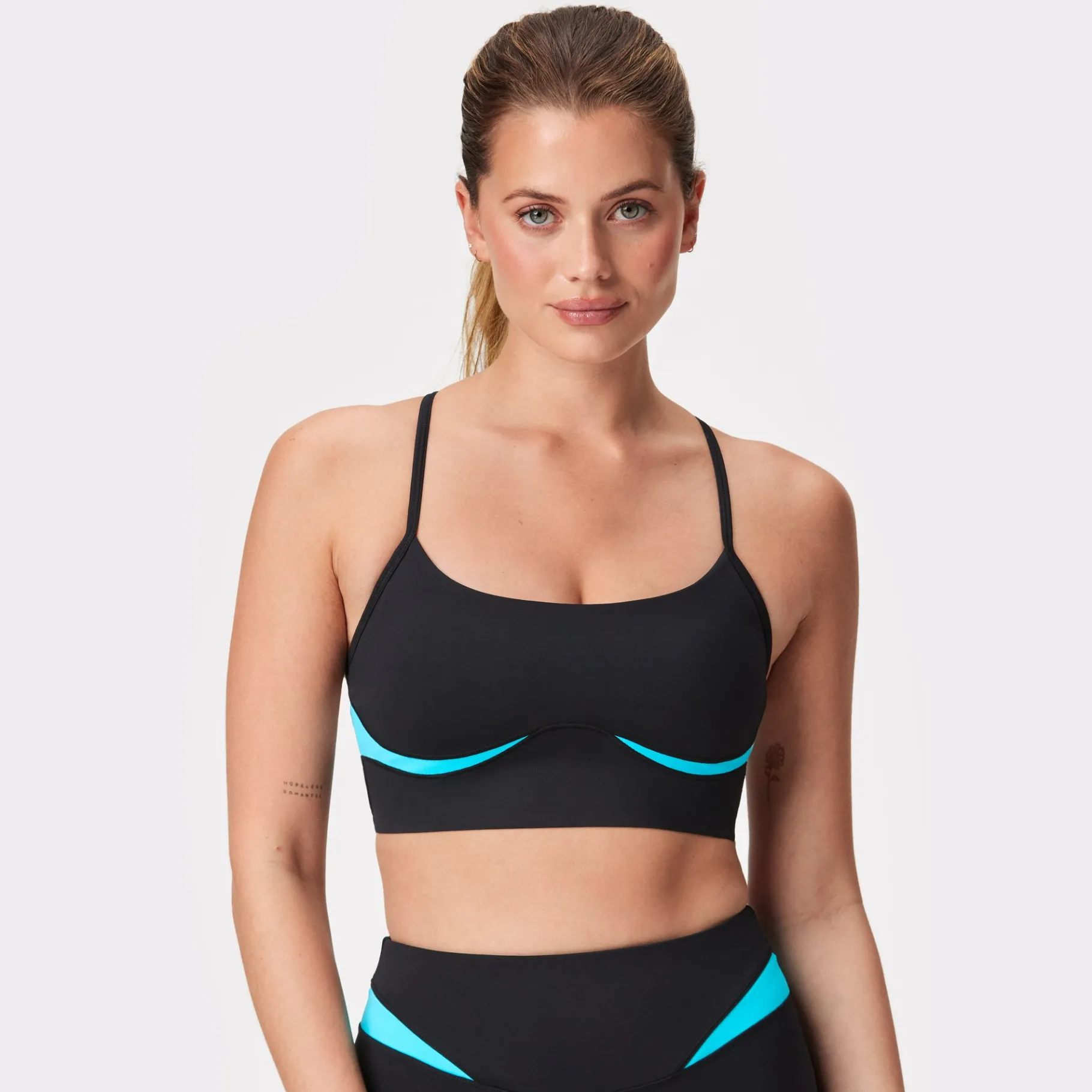 Outlet STRONGER Ready Strap Sports Bra Blue Atoll