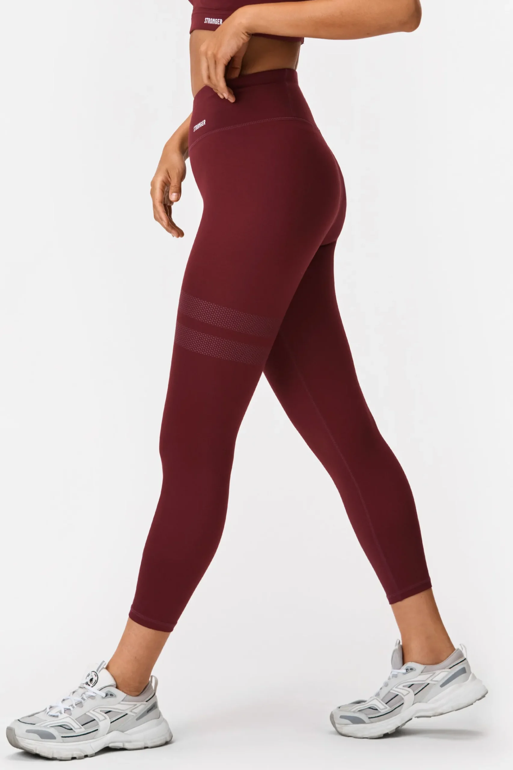 Sale STRONGER Signature 7/8 Legging Zinfandel