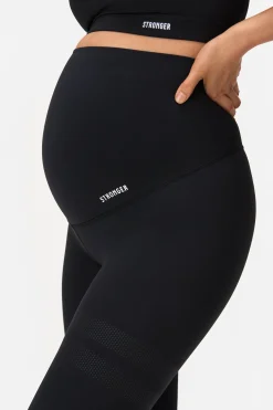 Clearance STRONGER Signature Maternity Legging Black
