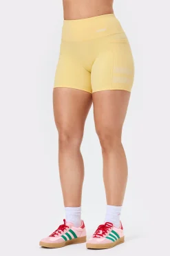Fashion STRONGER Signature Pocket Contouring Shorts Golden Haze