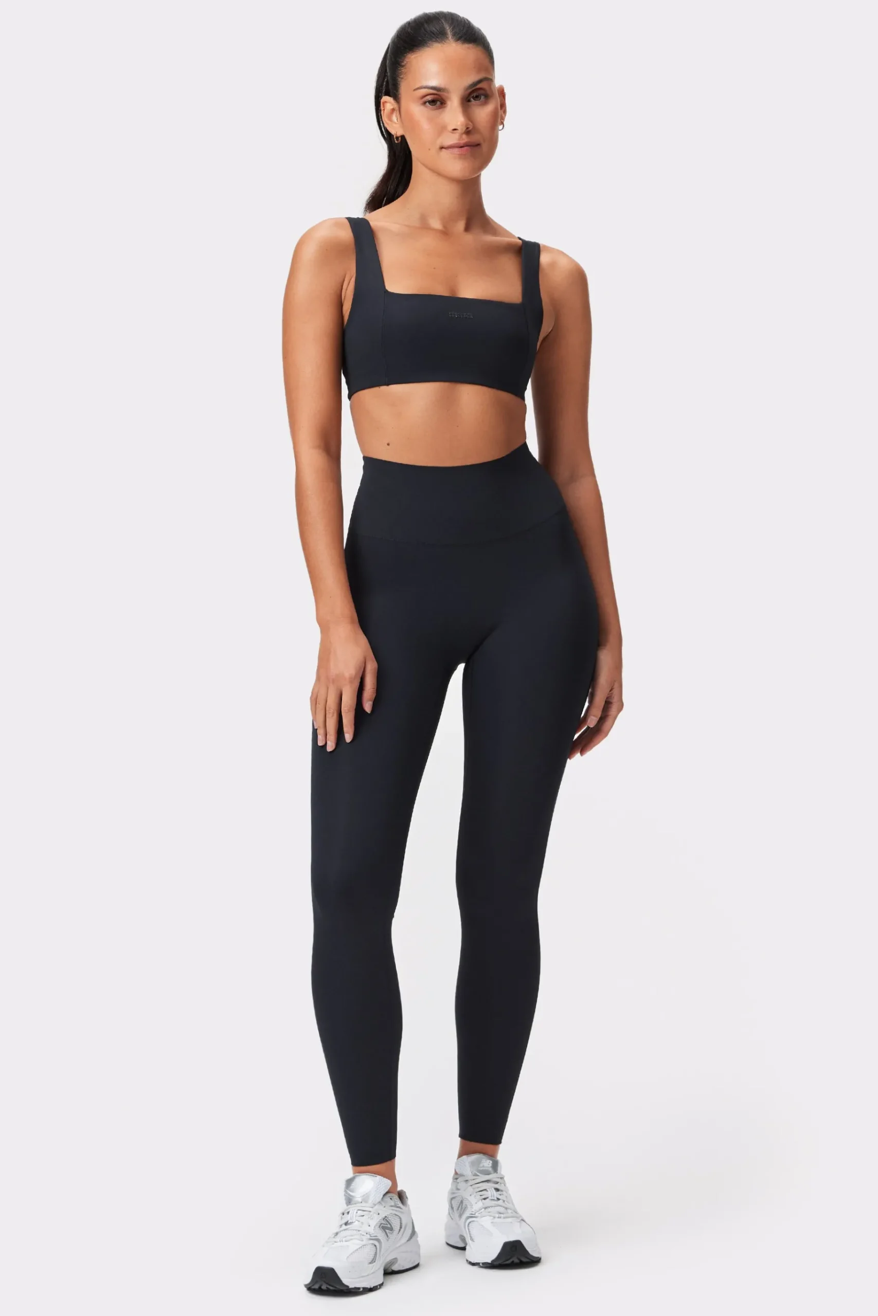 Discount STRONGER Sleek Legging Black
