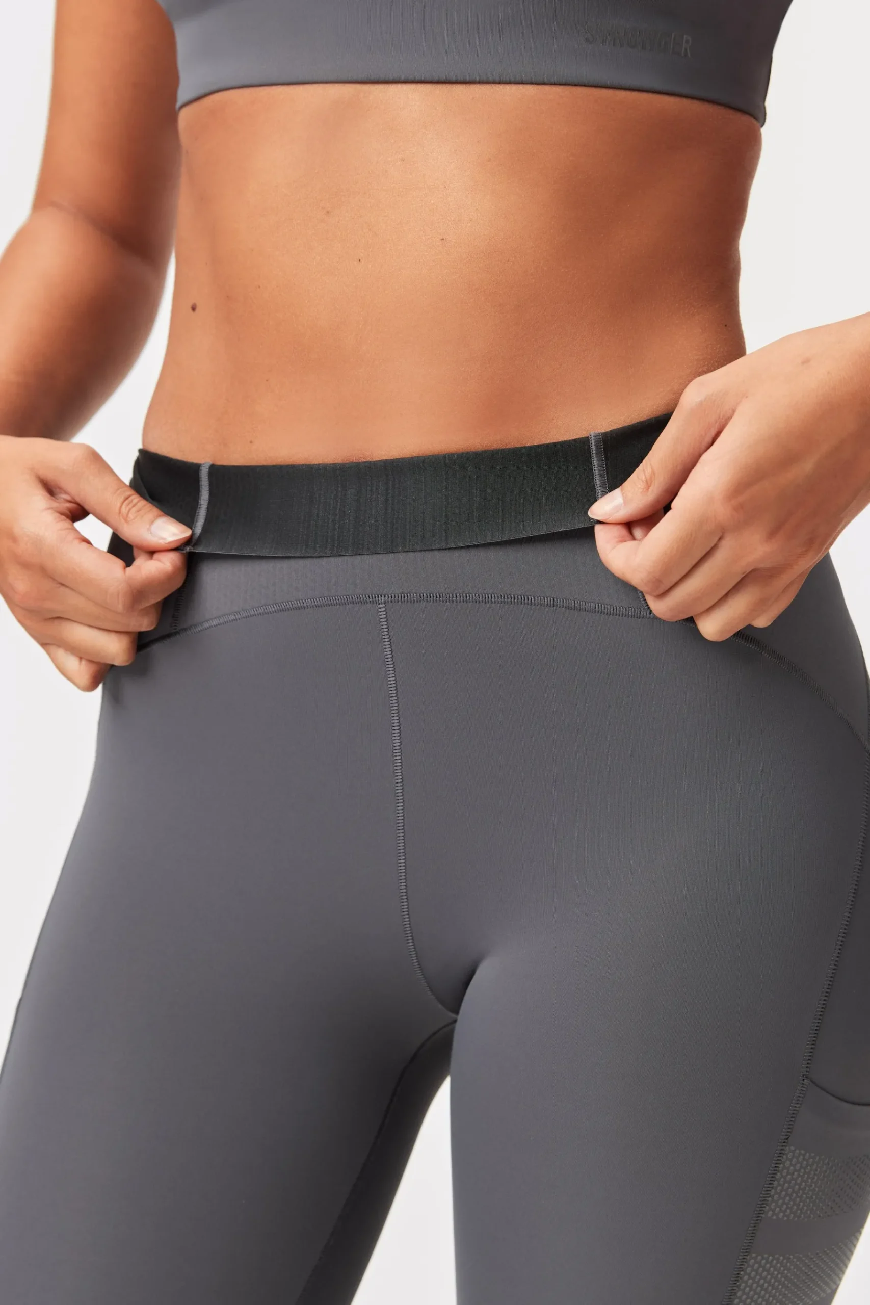 Clearance STRONGER Sleek Pocket Legging Volcanic Glass