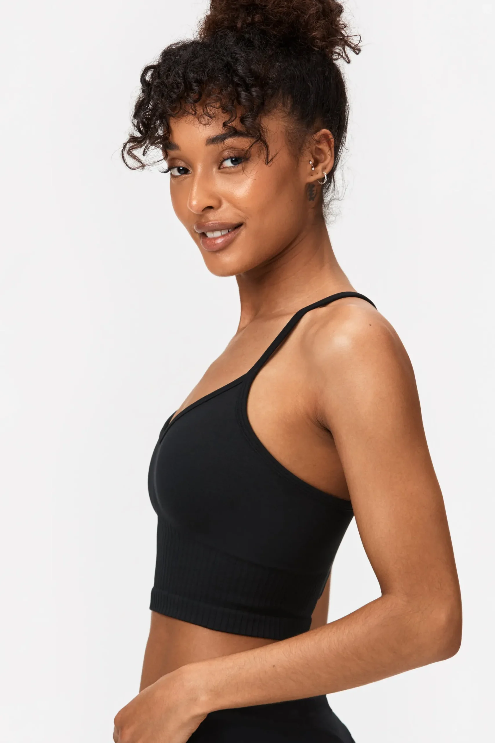 Sale STRONGER Smooth Crop Top Black
