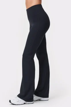 Outlet STRONGER Soft Flared Legging Black