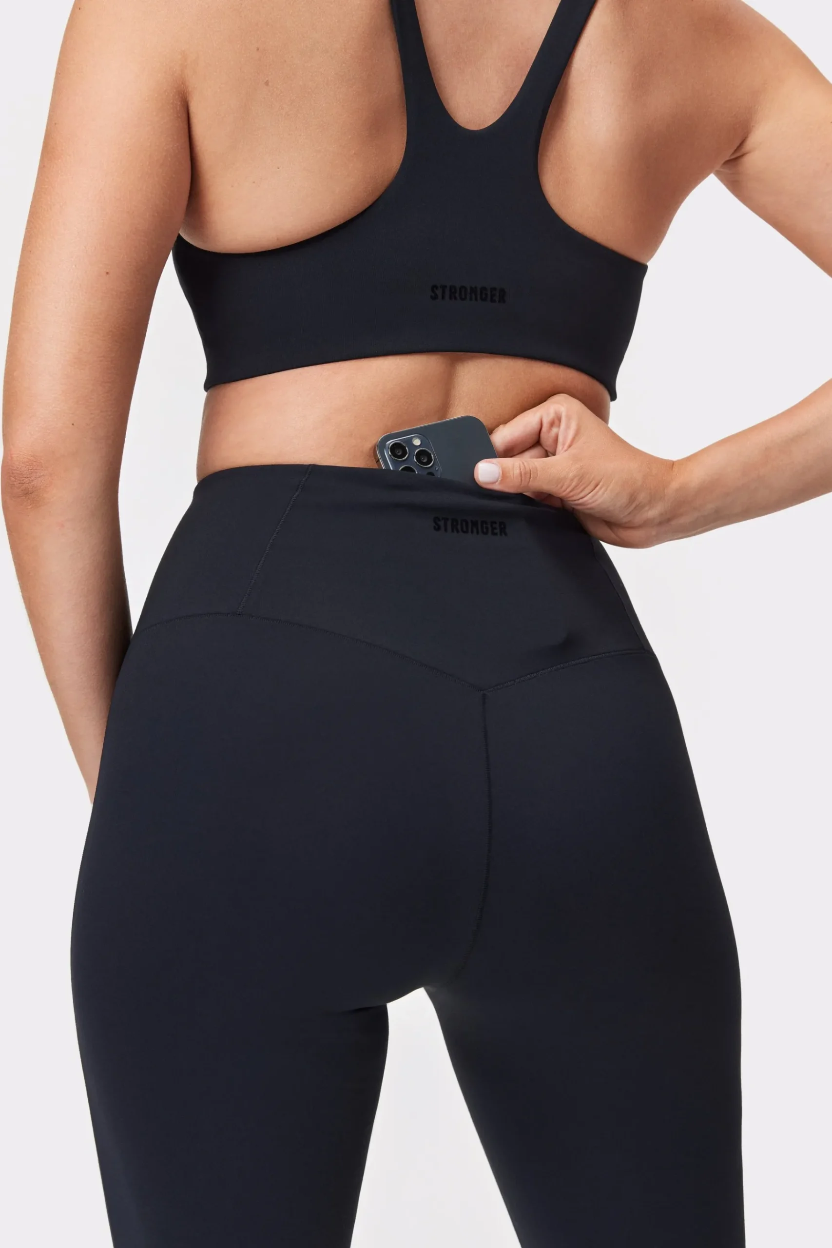 Outlet STRONGER Soft Flared Legging Black