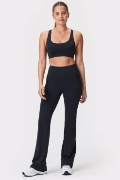 Outlet STRONGER Soft Flared Legging Black