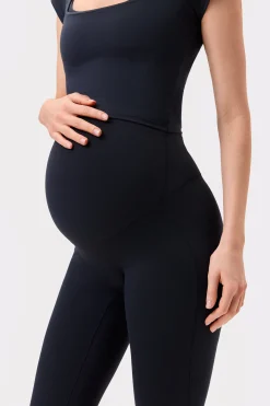 Outlet STRONGER Soft Maternity Capri Legging Black