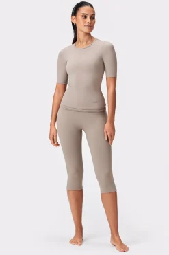 Online STRONGER Soft T-shirt Cinder