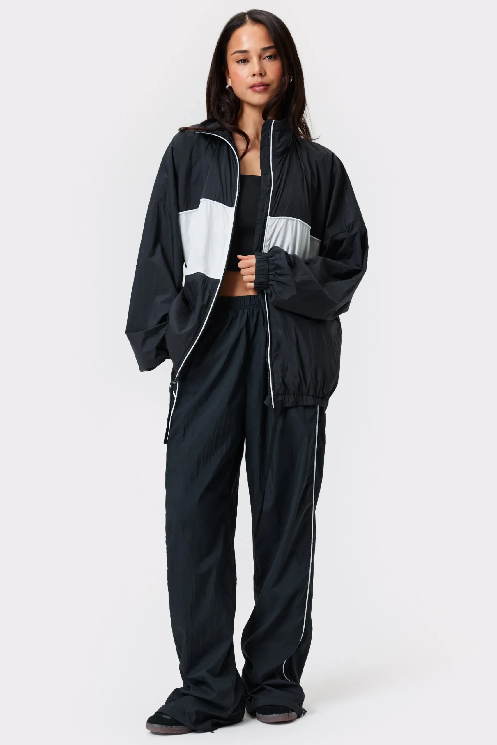 Discount STRONGER Woven Jas Black